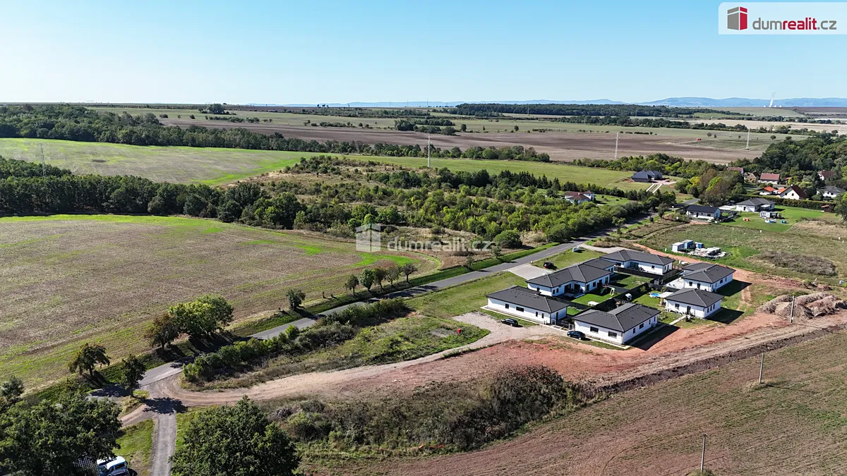 Prodej stavebního pozemku 1166 m²